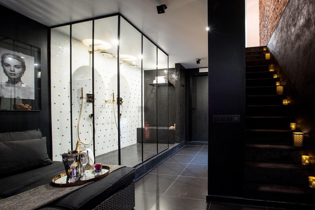 בריסל Chambre Avec Jacuzzi Sauna Privatif מראה חיצוני תמונה