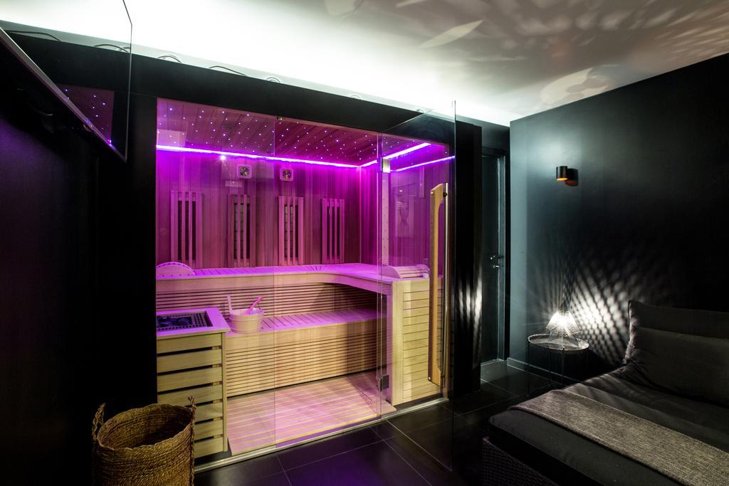 בריסל Chambre Avec Jacuzzi Sauna Privatif מראה חיצוני תמונה