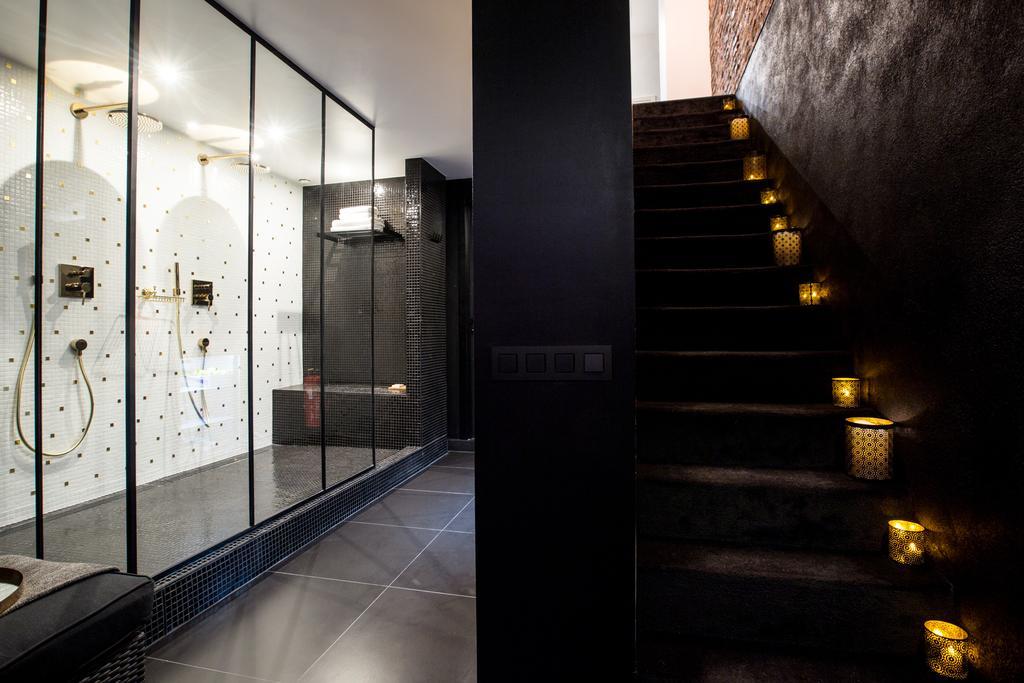 בריסל Chambre Avec Jacuzzi Sauna Privatif מראה חיצוני תמונה